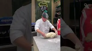 Come nasce L&rsquo; impasto tradizionale su Nonno Enzo di Pizza Napoletana #vincenzocapuano #pizza