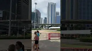 Panorama at Lumphini Park Entrance