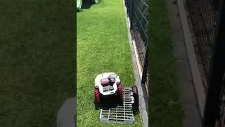 Randm&auml;hen mit dem KRESS KR100 Roboter