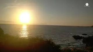 Mar en Calma al Amanecer con M&uacute;sica Emotiva de Piano * Ambient Style Emotional Piano Calm Sea