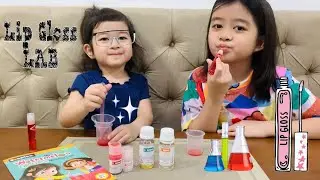 We made our own lip gloss! | Easy Lip Gloss Recipe | STEM Learning | Baby Playful #diylipgloss