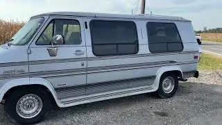 Rare Gladiator Conversion Van. Free Shipping. Call 740-618-3287