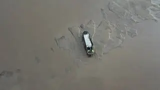 Barge stuck on sandbank Goole 25/10/2021