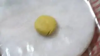Easy way to roll out vade (वडे) with easy technic.