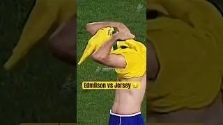 Lawan Jerman? Gampang. Lawan jersey? Susah! 😭💛 #WorldCup2002 #LucuBanget #beritabola #brazil