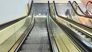 Sweden, Stockholm City Train Station, 1X escalator