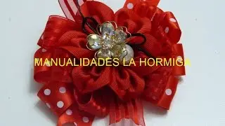 Moño grande listón satinado  y  organza con flor pétalo corazón. Flores de Cetim, flores de liston