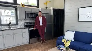 BLACK MAGIC tiny home with walkin closet