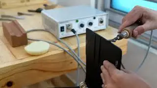 handicarft_ Regad electric creaser ( finishing  leather edges with beeswax ).