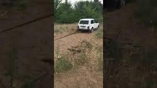 Мазда протеже 5 села на брюхо