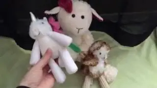 Scentsy buddies and Scentsy buddy clip product demo