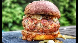 OKTOBERFESTBURGER 2.0 - Bavarian WHITE SAUSAGE BURGER - english Grill- and BBQ-Recipe - 0815BBQ