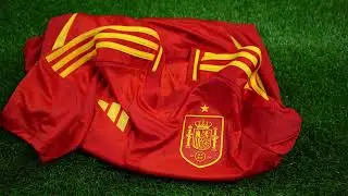 Spain Home Football Shirt 2024/25