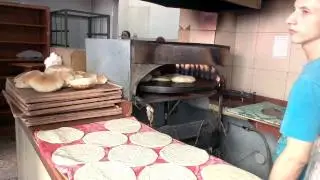 Как пекут питу.