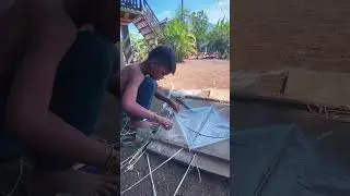 ធ្វើខ្លែង