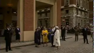 The Queen | Queen opens Jubilee Hall | Covent Garden | 1980s London | TN-SL-133-009