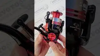 Reel de pesca frontal Surfish modelo Striker [Devoto Camping y Pesca]