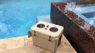YETIJAMZ 50 Ice Chest Radio