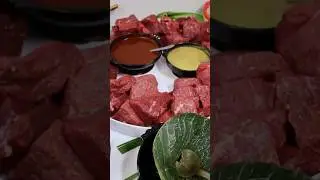 Going to an #Ethiopian restaurant be like &hellip;.. #lasvegas #habesha #rawmeat
