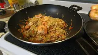 STIR FRIED NOODLES WITH CHORIZO de BILBAO/ BACONIZED PORK BELLY
