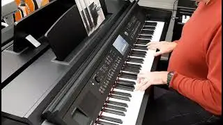 Yamaha Clavinova CVP-705B Digital Piano  'It's Not Unusual' ~ Tom Jones  #yamaha #tomjones #piano