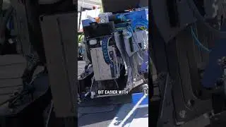 THIS ROBOT MAKES ROOFING EASIER