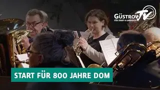 Start ins 800-Jahre-Festjahr des G&uuml;strower Doms mit festlichem Bl&auml;sergottesdienst