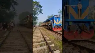 ঢাকা অভিমুখী আন্তঃনগর ৭৫৪ডাউন সিল্কসিটি এক্সপ্রেস।#bangladeshrailway #shorts #foryou #hispeed #train
