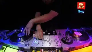 8bit's Vinyl session #3 Cl&aacute;sicos de los 90's, recordando la Super estaci&oacute;n 100.5 Cali- Colombia
