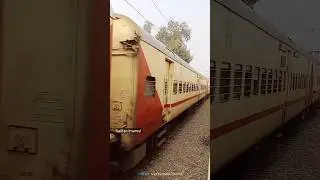 12946 Veraval Weekly Superfast Skip Daraganj #indianrailways #shorts @RailfanFaiz