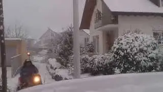 Schneeräumen in Steisslingen mit dem Husqvarna Rider 13 snowplow