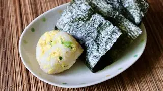 Scrambled Egg Onigiri - Yuko's Kitchen - Japanese Cooking 101