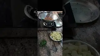 आलू की बेसन वाली सब्जी