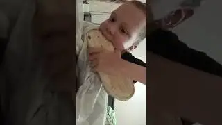 уродливый танец как у алкаша пети