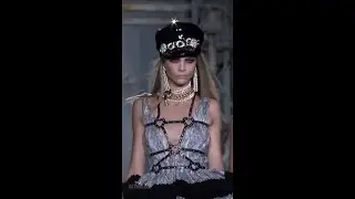 Cara Delevingne walks for @dsquared2