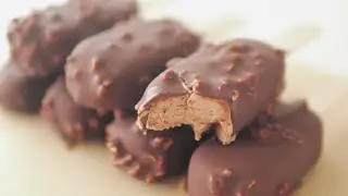 Homemade Magnum Ice Cream | Rich Chocolate & Crunchy Hazelnut Coating