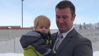 Single Dad of 7 Cries as He's Surprised With $10,000 From Secret Santa