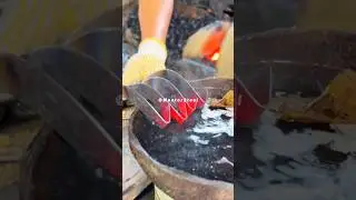 Amazingly, the process of hardening the rubber tapping knife #usa