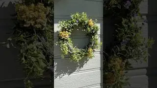 Do you prefer dried floral or artificial wreaths? #wreathdecor #handmadewreath #wreathmaker #wreath