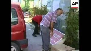 WRAP Settlers begin packing up their homes, stockpiling food