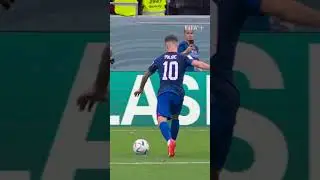 Christian Pulisic fires great shot OFF THE POST for USA vs England #ShortsFIFAWorldCup