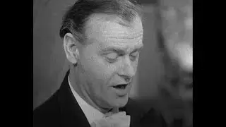 Maurice Bevan sings 