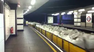 London Underground engineering tube train at Tower Hill - 29/7/11