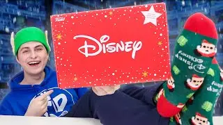 Unboxing The Mystery Disney Christmas Funko Pop Box!