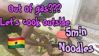 Приготовление еды на свежем воздухе в Гане 🇬🇭 просто небольшой перекус 😂