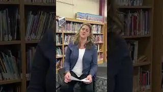 WHAT IS THE JOB OF THE SCHOOL LIBRARIAN?