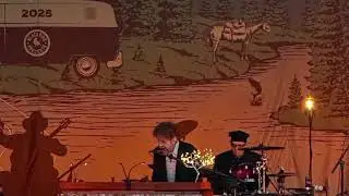 Bob Dylan New Bo Diddley Cover - I Can Tell - Maryland Heights, Missouri June 28, 2025