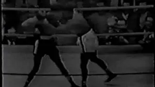 Johnny Saxton W 10 Luther Rawlings, round 4