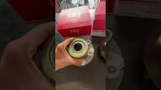 Nissan Leaf front hub bearing       FBJ brand