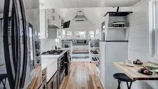 Kokosing 2 the Tiny house with Bright Interior and cozy Living Room